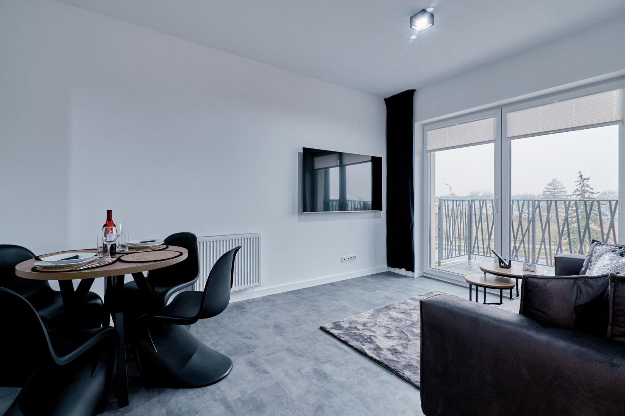 Apartament Sztuk Pieknych 10 Schneidemühl Exterior foto