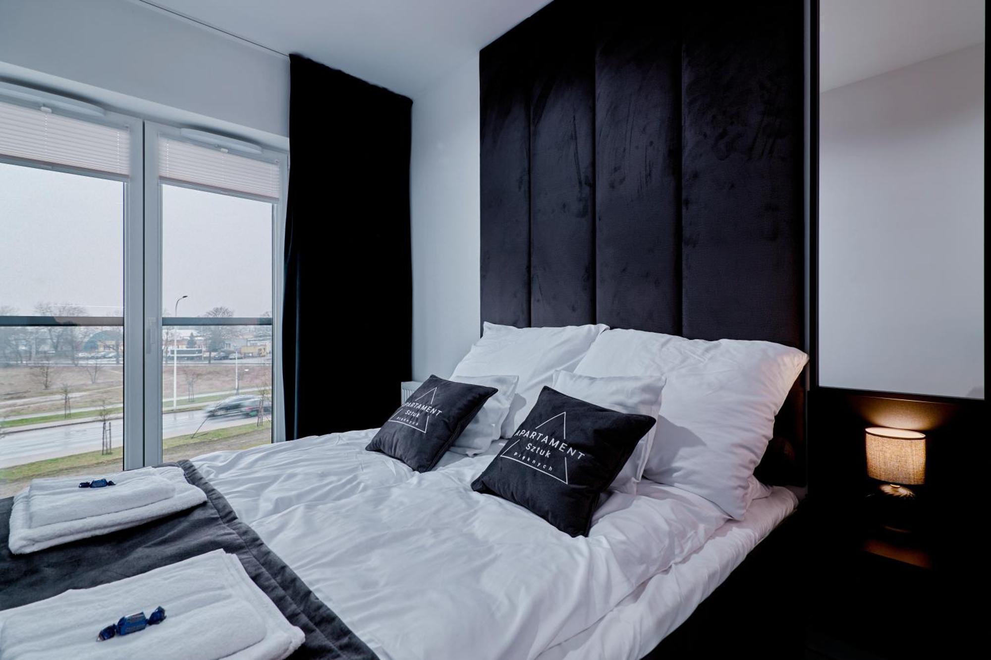 Apartament Sztuk Pieknych 10 Schneidemühl Exterior foto
