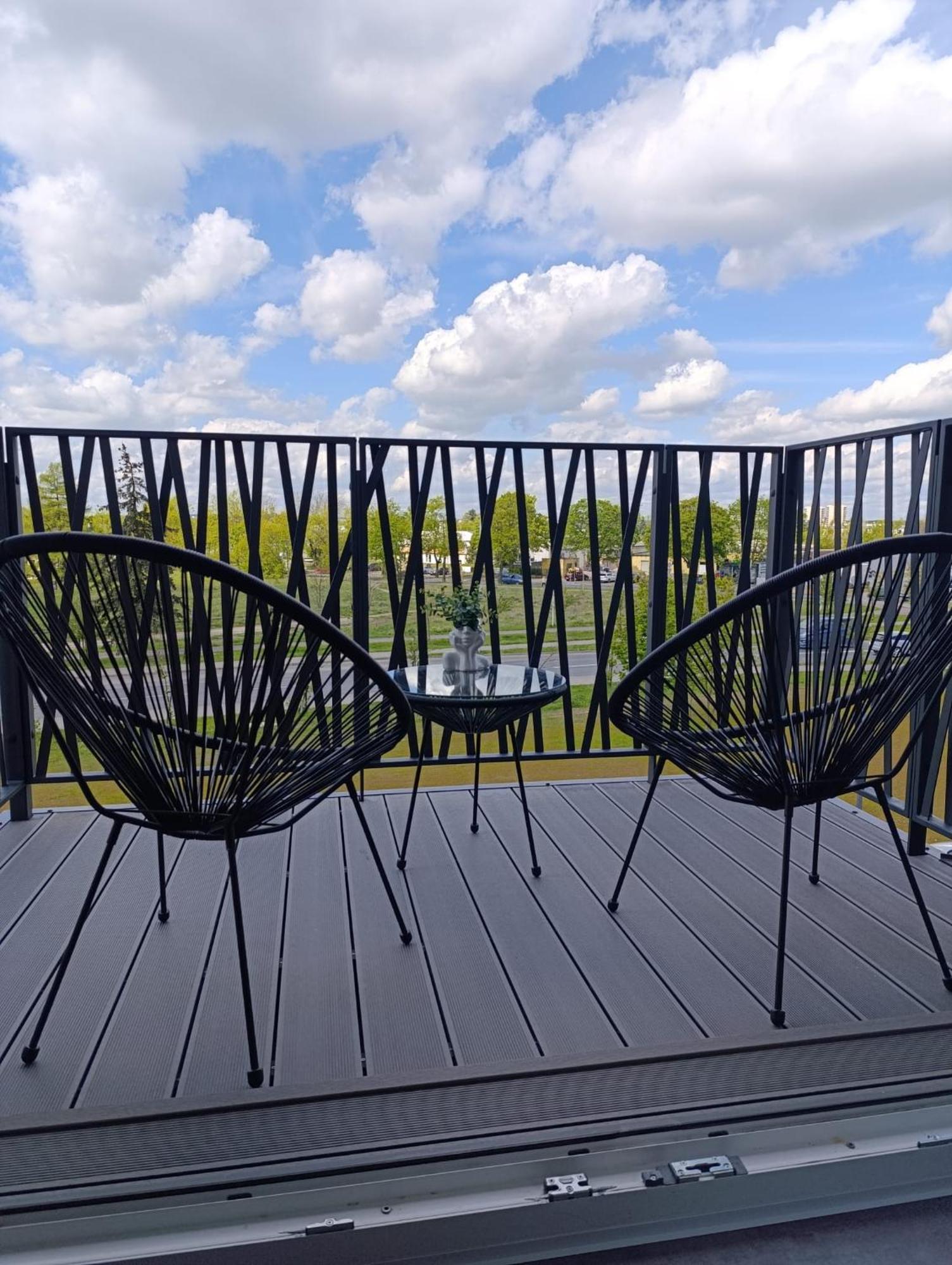 Apartament Sztuk Pieknych 10 Schneidemühl Exterior foto